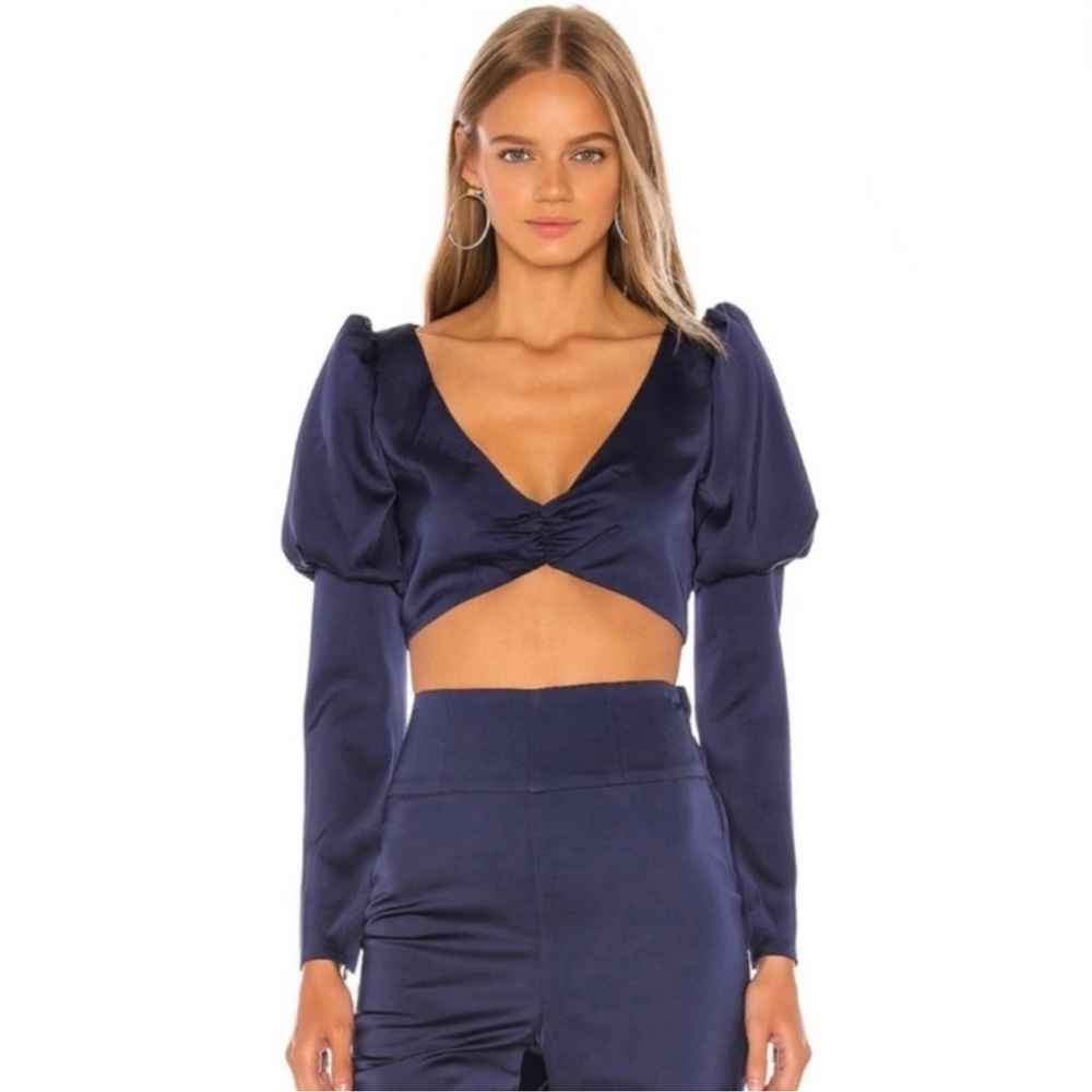NWT NBD REVOLVE BLUE SATIN LONG SLEEVE CROP TOP Size Small